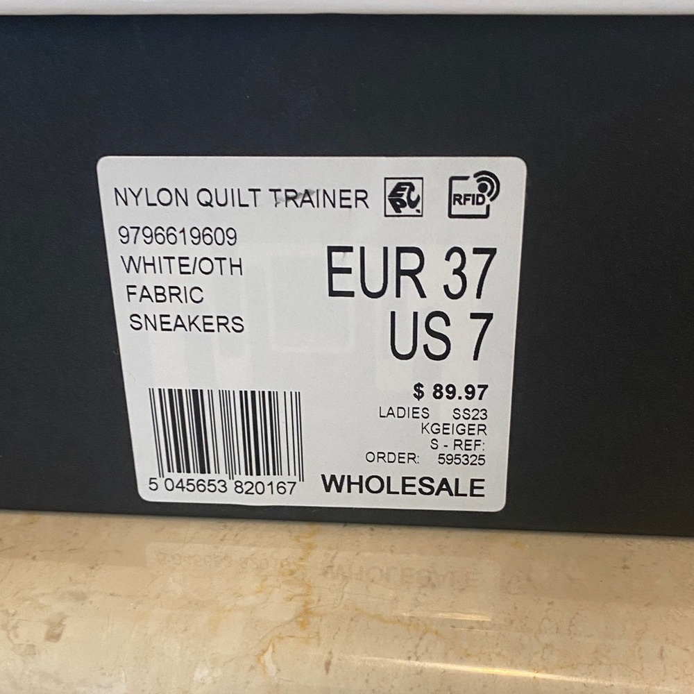 Kurt Geiger Women's Sneakers in White, Pink, and Gray - Picture 4 of 8